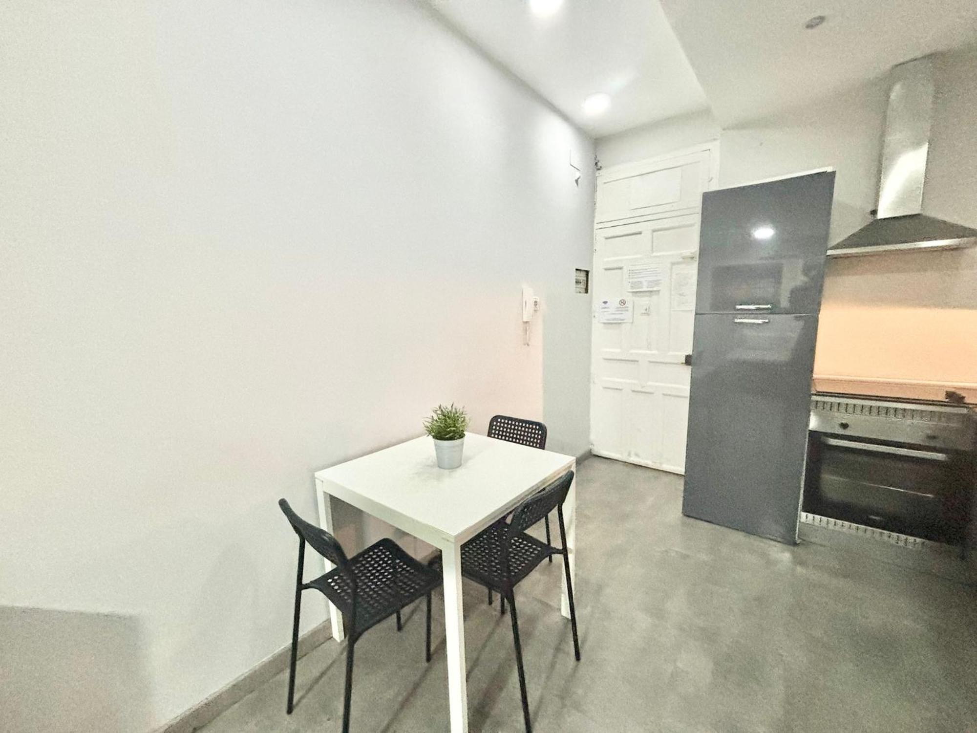 Ferienwohnung Centro Ferrocarril 2 Metro Delicias Madrid Exterior foto