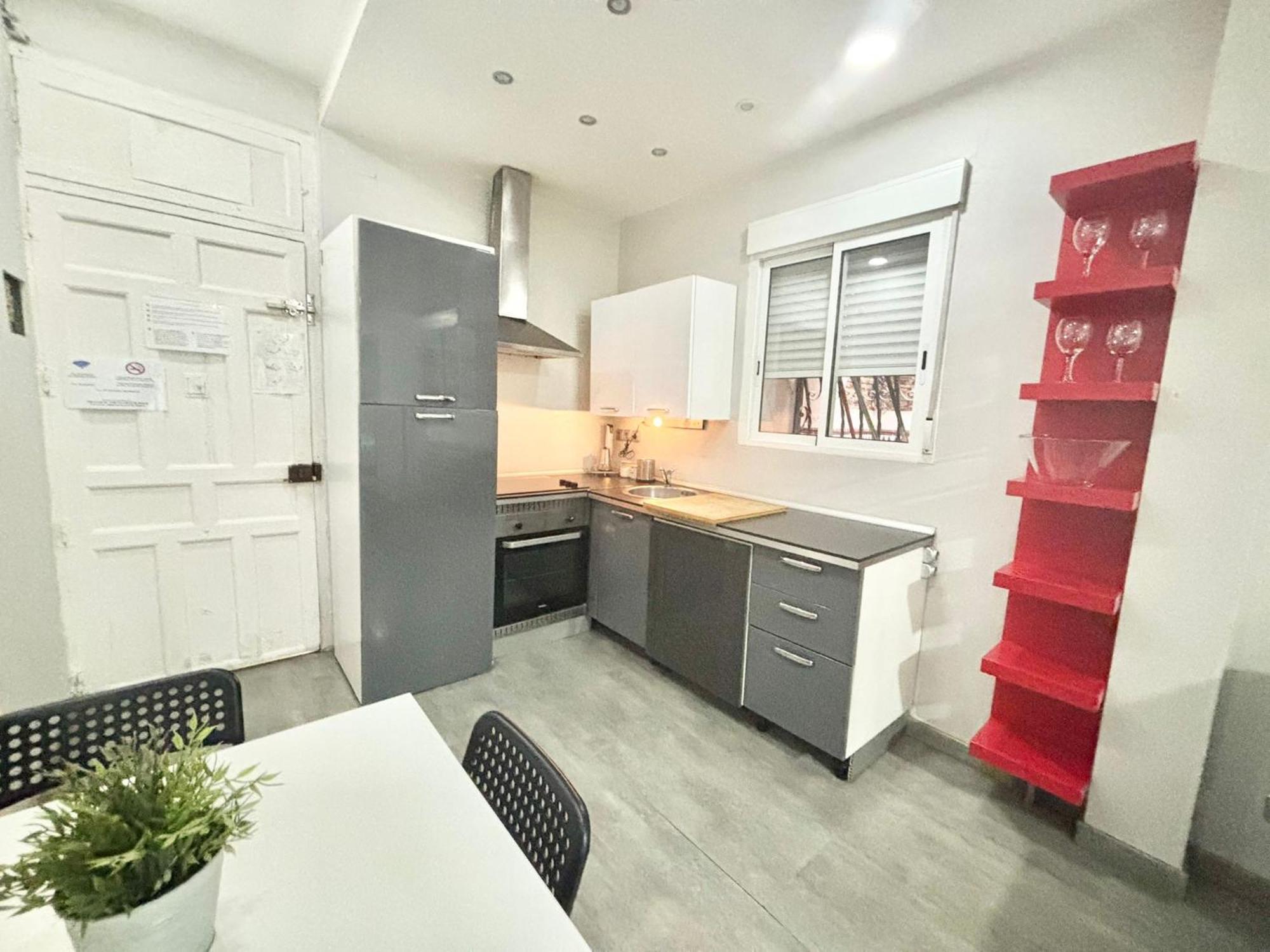 Ferienwohnung Centro Ferrocarril 2 Metro Delicias Madrid Exterior foto